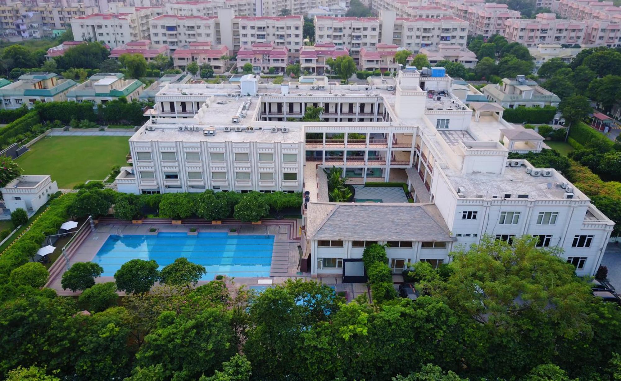 Treehouse Hotel Club & Spa Dharuhera Exterior photo